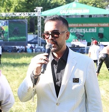 nilufer-belediyesi-64-geleneksel-tarihi-cali-gureslerinde-altin-kemer-erkan-tasin-oldu.jpg