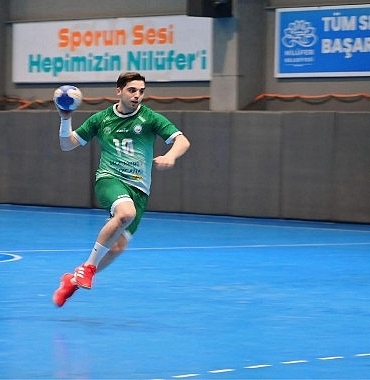 nilufer-belediyespor-finalde.jpg
