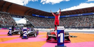 nissan-formula-e-takimi-mexico-cityde-muhtesem-bir-zafer-elde-etti.jpg