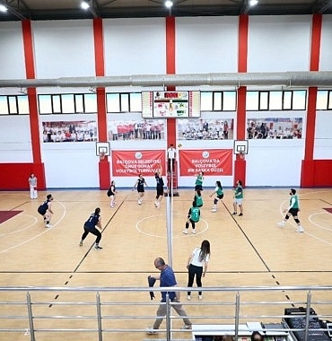 onur-gunay-turnuvasinda-filede-vefa-ruzgari-esti.jpg