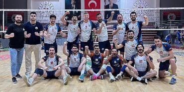 osmangazi-belediyespor-erkekler-voleybol-2-ligine-yukseldi.jpg