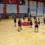 osmangazi-belediyespor-voleybol-takimi-1-lige-yukseldi.jpg