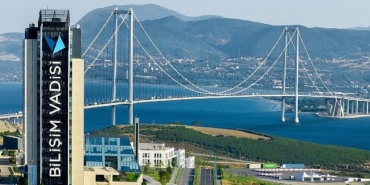 Osmangazi Köprüsü’nde kalpler Cumhuriyet için atacak