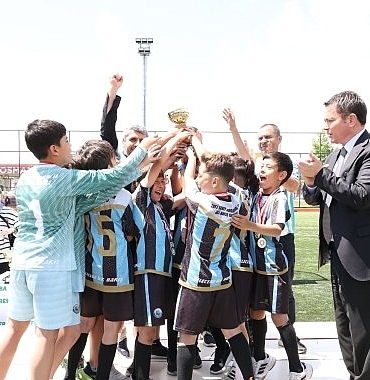 osmangazide-cocuk-olimpiyatlari-nefes-kesen-yarislara-sahne-oldu.jpg