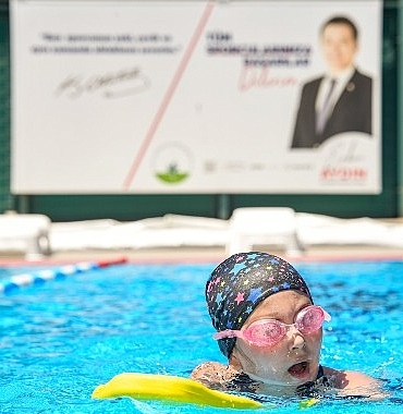 osmangazide-cocuklar-gelecege-kulac-atiyor.jpg