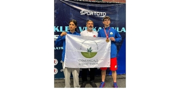 osmangazili-boksor-avrupa-sampiyonasi-yolunda.jpg