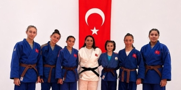 osmangazinin-milli-judoculari-avrupa-kupasinda.jpg