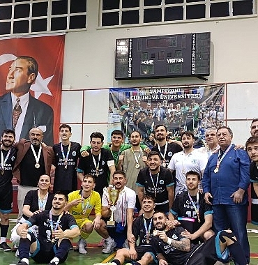 pes-etmediler-sampiyon-oldular.jpg