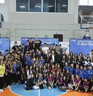 puanli-atletizmde-kupalar-sahiplerini-buldu.jpg