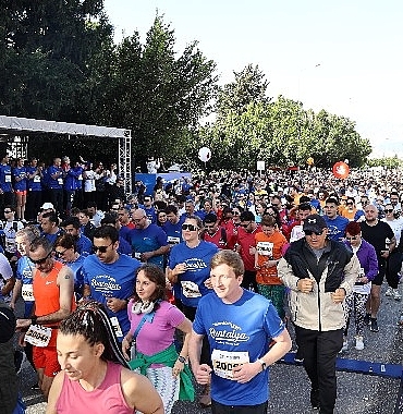 runtalya-maratonu-buyuk-coskuya-sahne-oldu.jpg