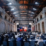 samsung-turkiye-is-ortaklari-zirvesinde-vision-ai-stratejisiyle-uretilen-2025-yili-tv-serisini-tanitti.jpg