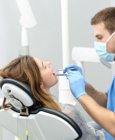 sarıyer dişçi (2)