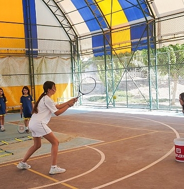 seferihisarda-yaz-sporla-buyuyor.jpg
