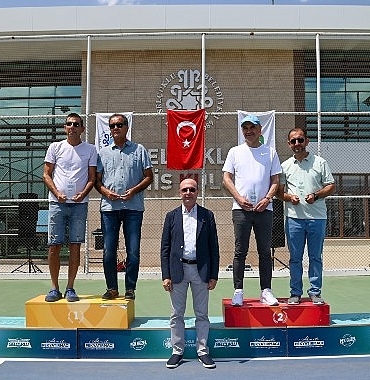 selcuklu-belediyesi-t200-masters-tenis-turnuvasi-sona-erdi.jpg