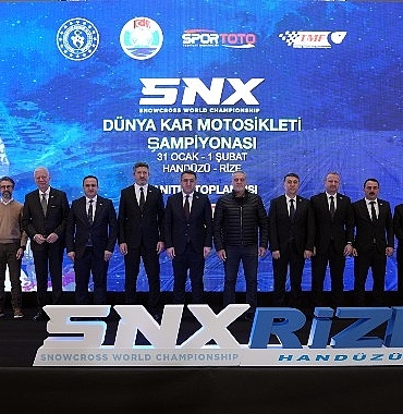 snx-turkiye-dunya-kar-motosikleti-sampiyonasi-rize-handuzunde.jpg