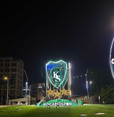 stat-kavsagini-kocaelisporun-armasi-aydinlatiyor.jpg