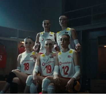 turkiye-voleybol-milli-takimlar-ana-sponsoru-sahibinden-comdan-yeni-reklam-filmi-en-sahi-gurur.jpg