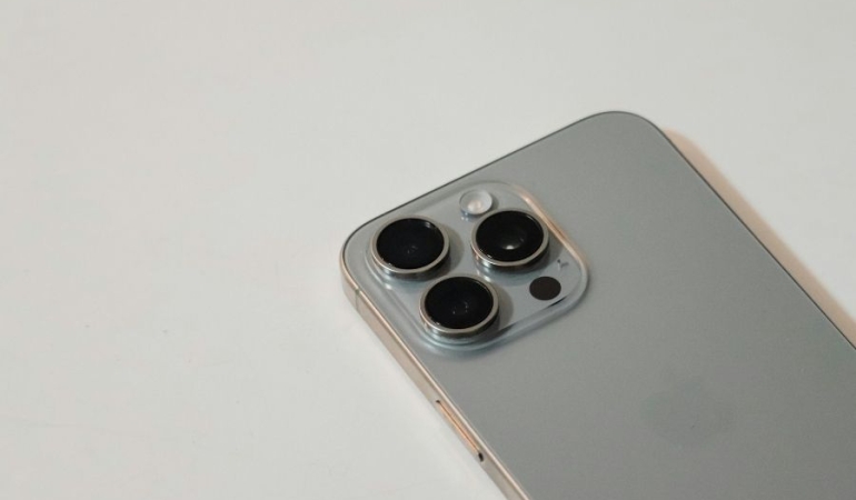Safe Methods to Unlock Your iPhone Easily