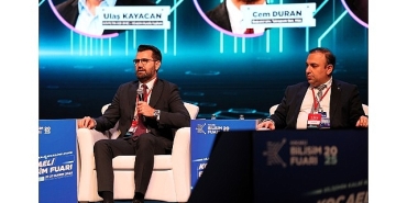 yapay-zeka-artik-tasarimin-dogal-bir-ortagi.jpg