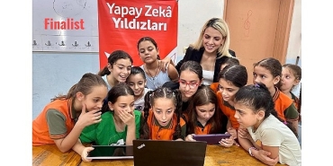 yapay-zeka-yildizlarina-ilk-uluslararasi-odul.jpg