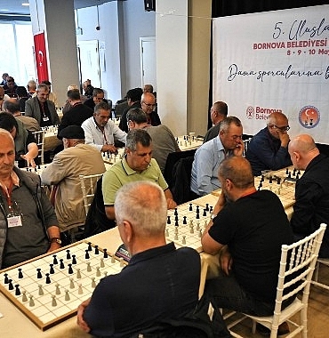 zekanin-ve-stratejinin-zirvesi-bornovada-kuruldu.jpg